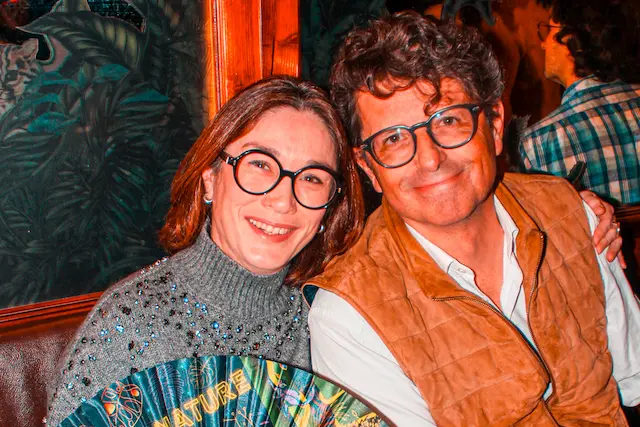 Clients du Vintage Bar, rhumerie de Bordeaux